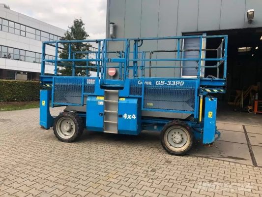 Xe thang nâng người