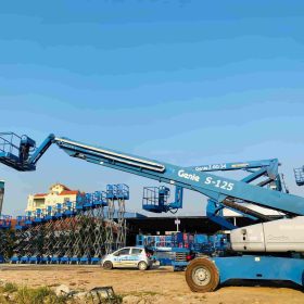 xe nâng người khu công nghiệp